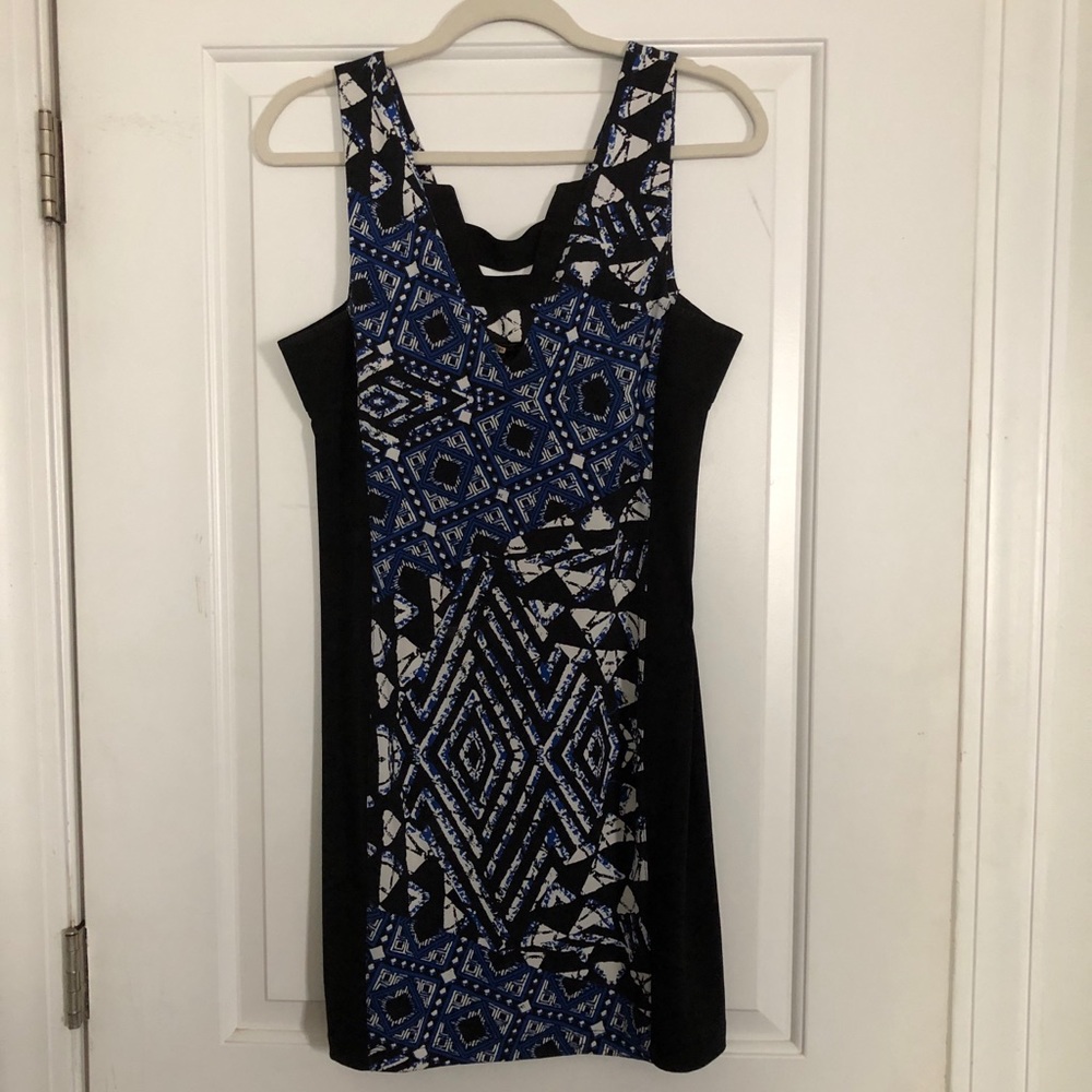 BCBG shift dress